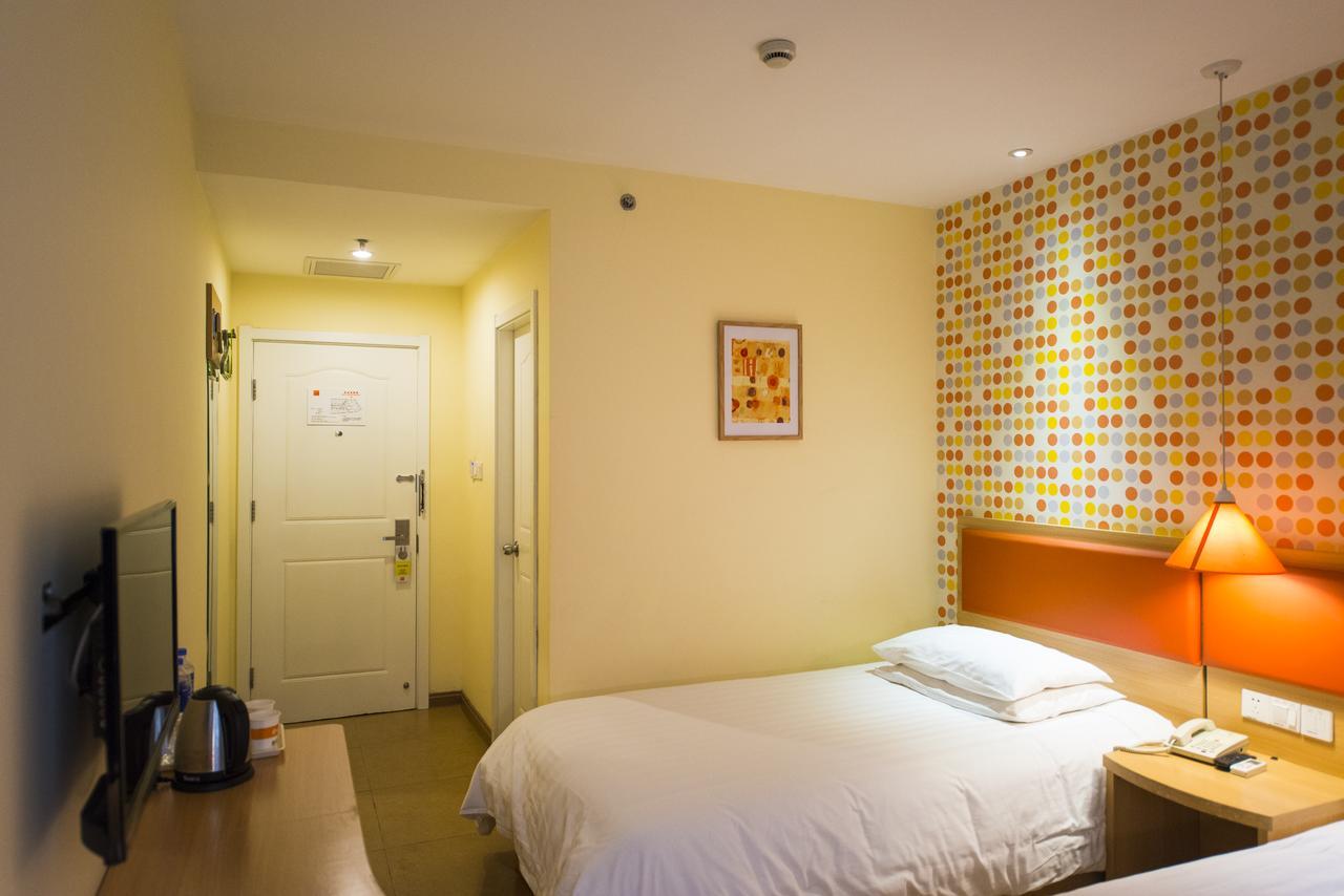 Home Inn Shanghai Century Park Exterior foto